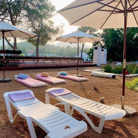 Ibiza Paradise Bed & Breakfast Санта Еулалия дел Рио Екстериор снимка