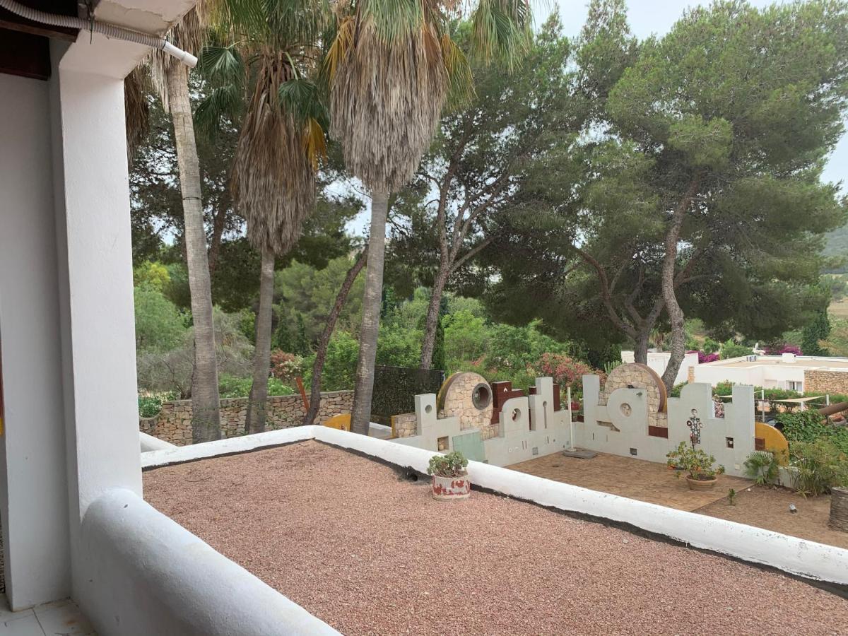 Ibiza Paradise Bed & Breakfast Санта Еулалия дел Рио Екстериор снимка