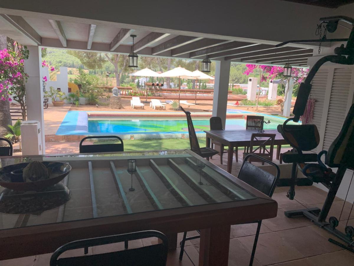 Ibiza Paradise Bed & Breakfast Санта Еулалия дел Рио Екстериор снимка