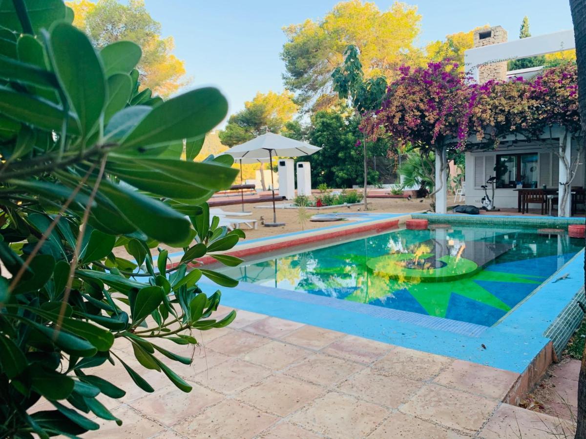 Ibiza Paradise Bed & Breakfast Санта Еулалия дел Рио Екстериор снимка
