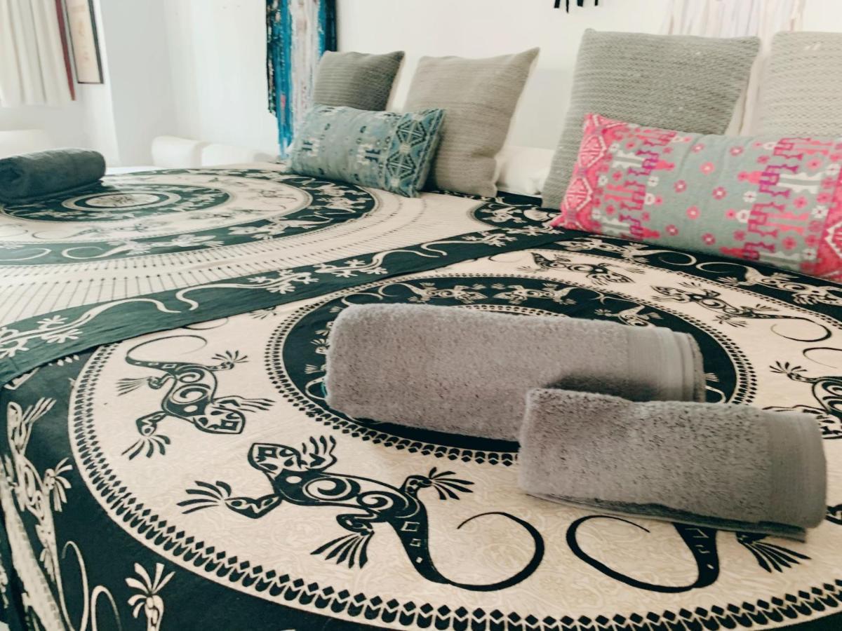 Ibiza Paradise Bed & Breakfast Санта Еулалия дел Рио Екстериор снимка