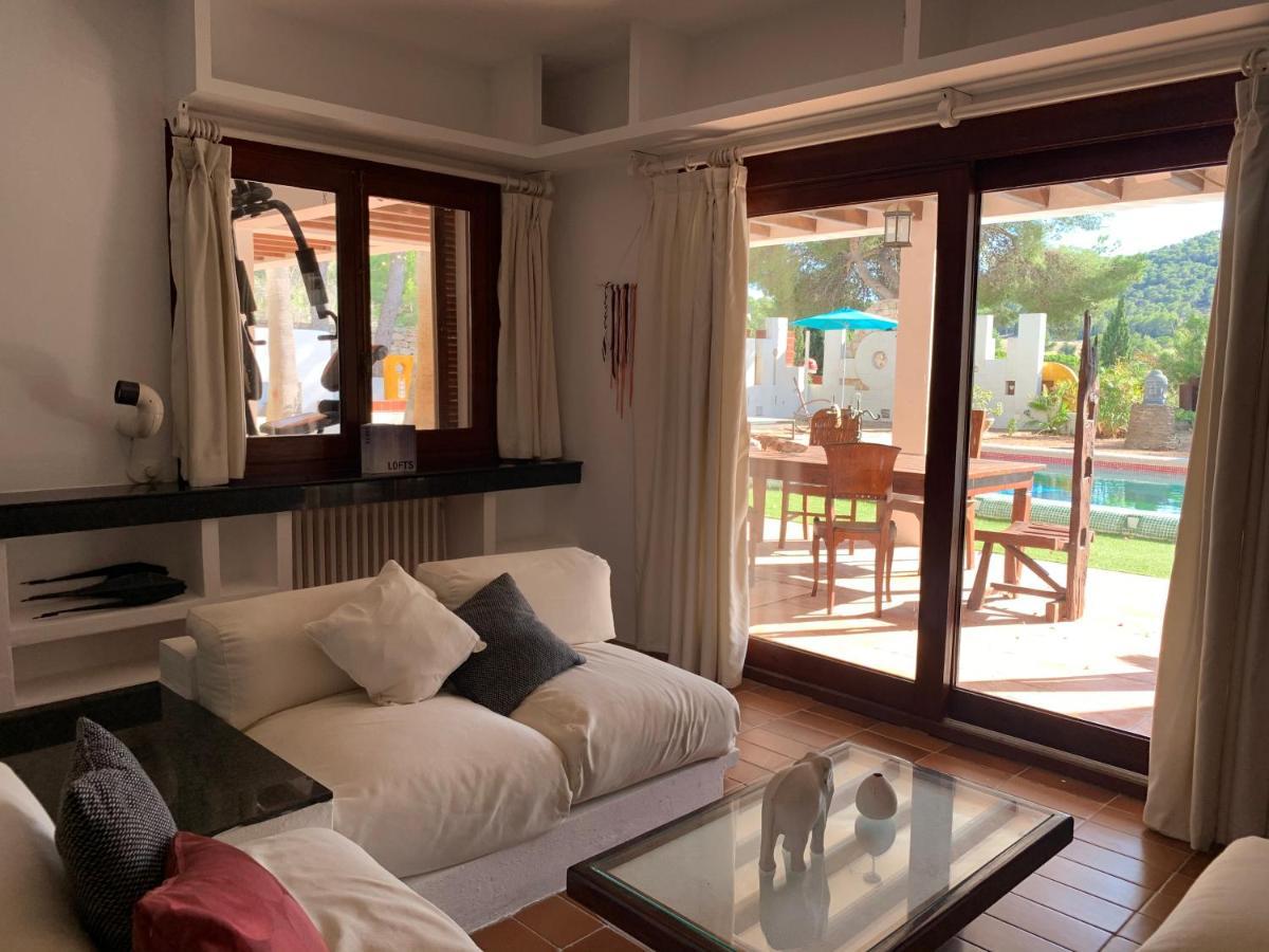 Ibiza Paradise Bed & Breakfast Санта Еулалия дел Рио Екстериор снимка